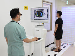 자세교정 재활중인 모습