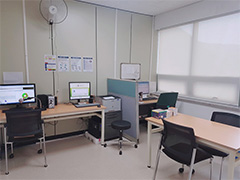 운동구어장애 치료실 사진